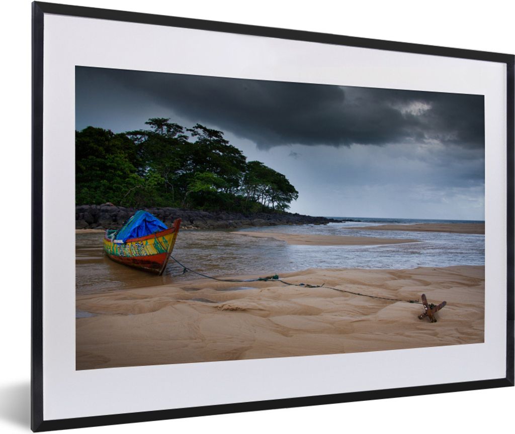 MuchoWow MuchoWow Gerahmtes Poster Die Strände von Tokeh im afrikanischen Freetown 60x40 cm - Poster mit zchwarzem Bilderrahmen - Schlafzimmer...