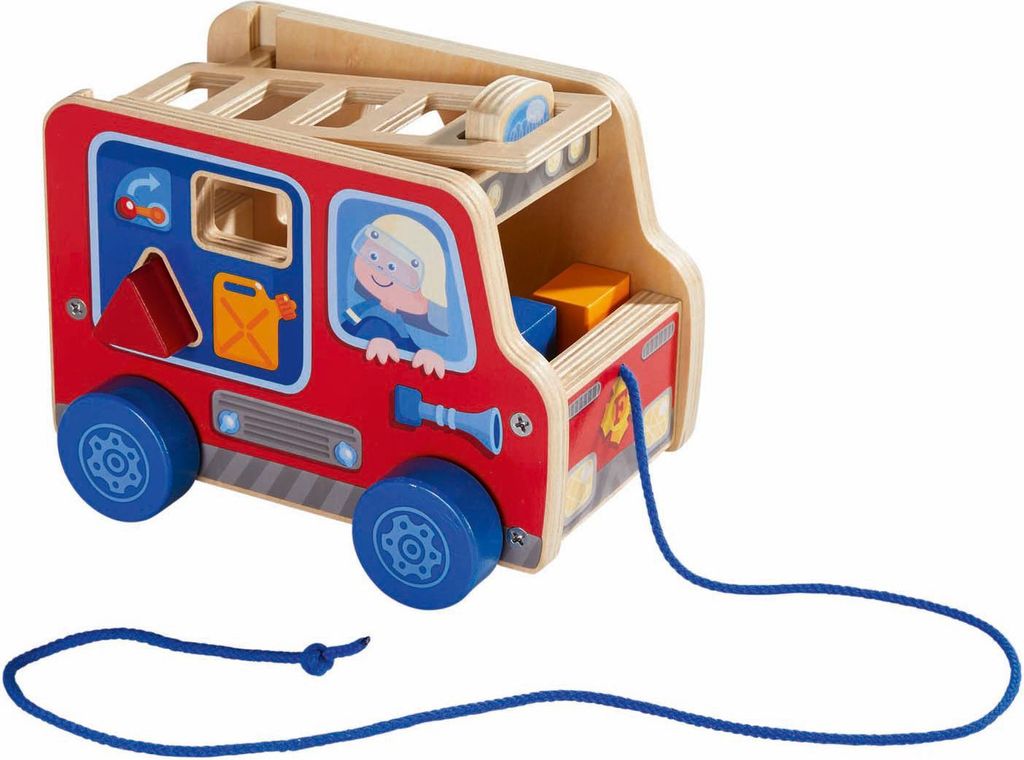 HABA 304317 - Ziehfigur Feuerwehrauto, Nachziehspielzeug für Kinder ab 12 Monaten, animiert zum Laufenlernen, mit Bausteinen zum Stecken