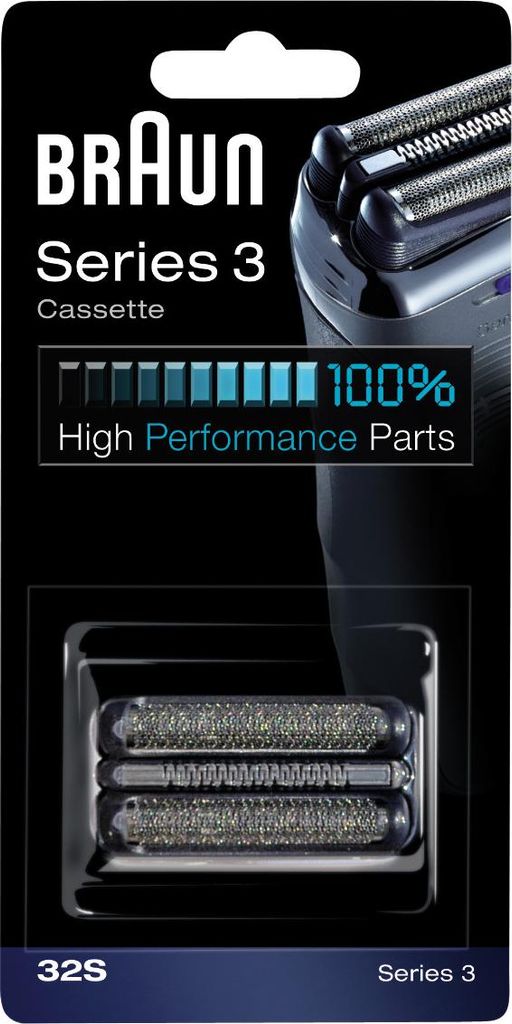 Product packaging for Braun Series 3 shaver cassette.