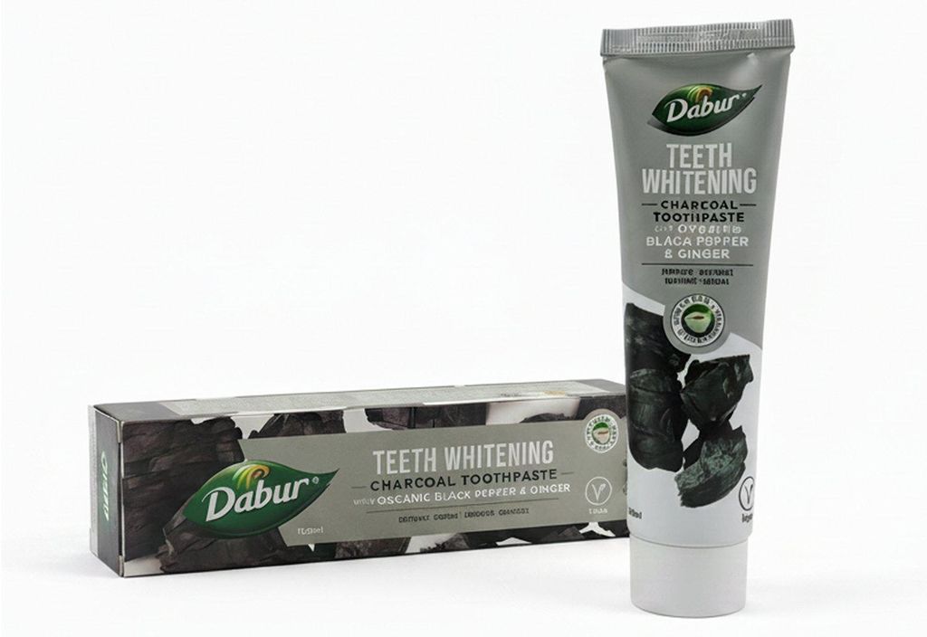 Dentifrice Dabur au charbon actif, au poivre noir et au Image du produit 