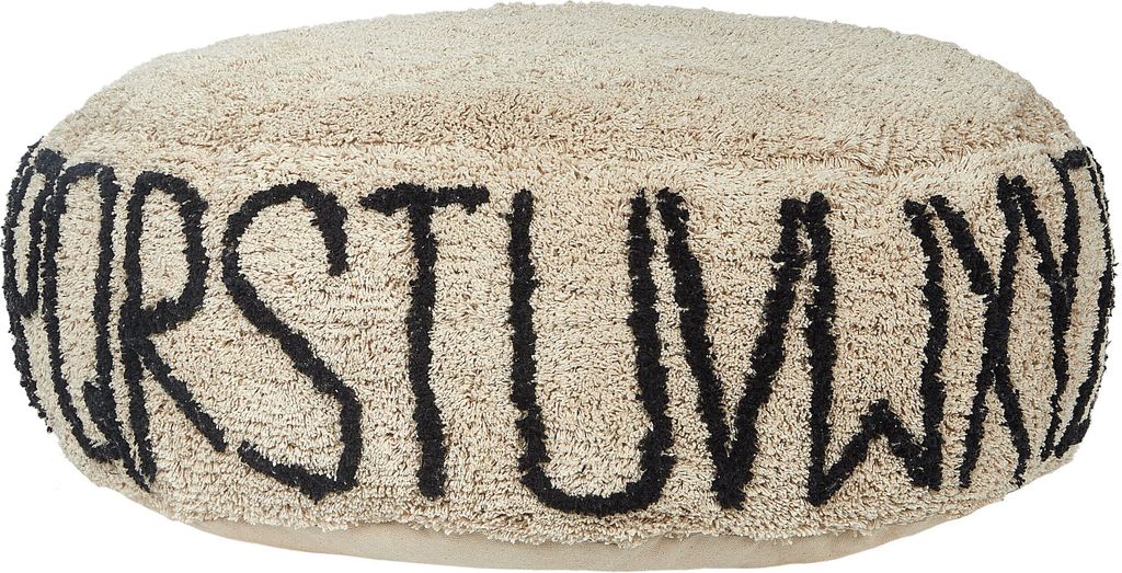 BELIANI Bodenkissen Beige u. Schwarz aus Baumwolle 60 x 20 cm Rund mit Alphabet Muster Modernes Design Pouf für Wohnzimmer Schlafzimmer Kinderzimmer