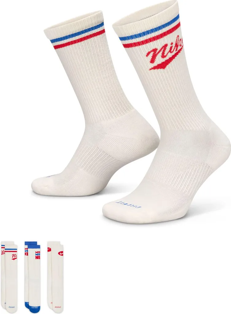 Chaussettes de sport Nike de taille M pour entraînement et run
