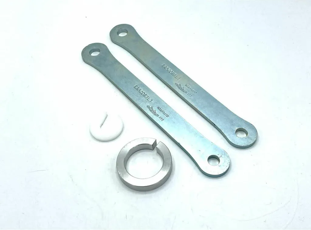 Alpha Technik 33-ER400D-TL02KBA Kit d'abaissement pour Kawasaki Z