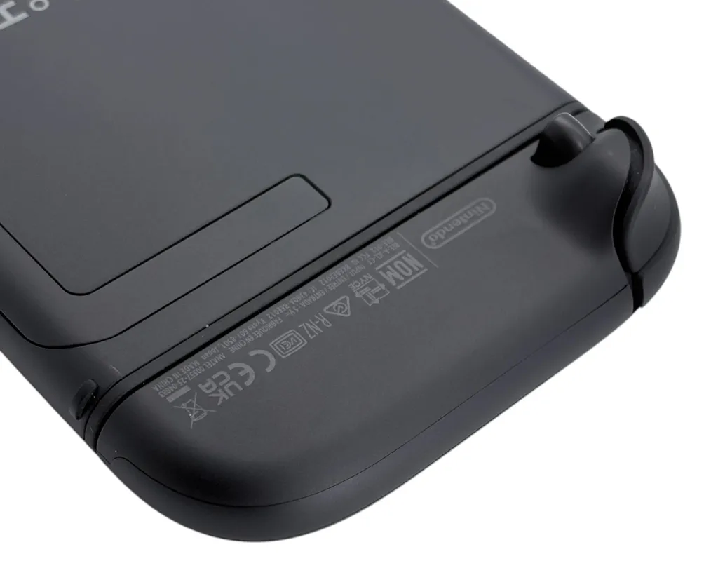 Nintendo Switch 2 Rouge avec Prise EU 220V - Écran HD et Performance Fluide - 66