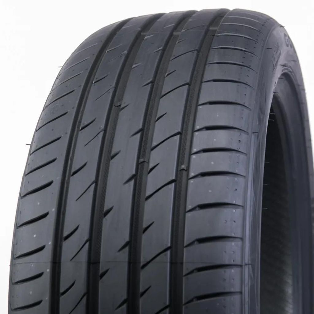 Goodride Solmax1 215/55 R17 98 W XL FR Zdjęcie produktu 