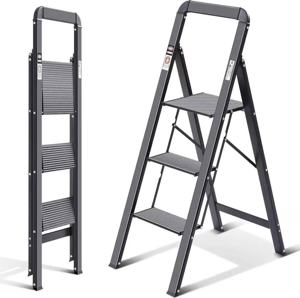 Escabeau pliable pour nettoyage et bricolage en hauteur 3 marches