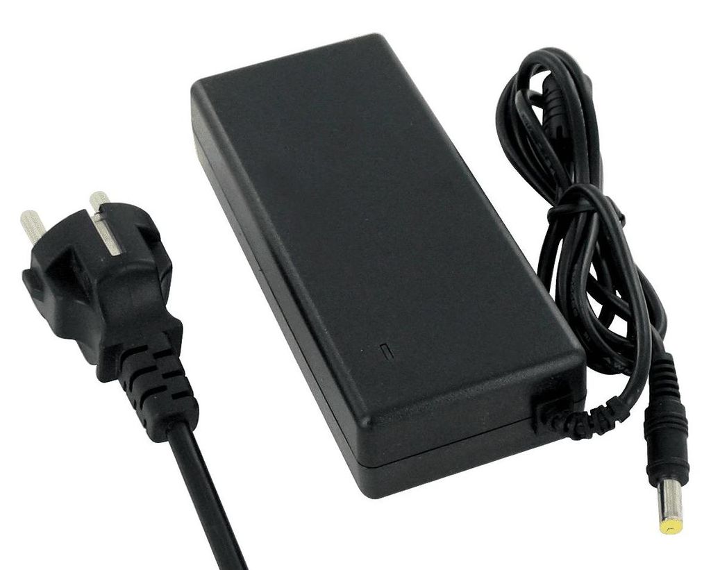 Blu-Basic Laptop Adapter 90W