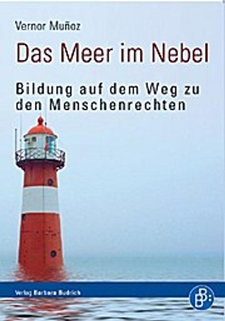 Meer im Nebel