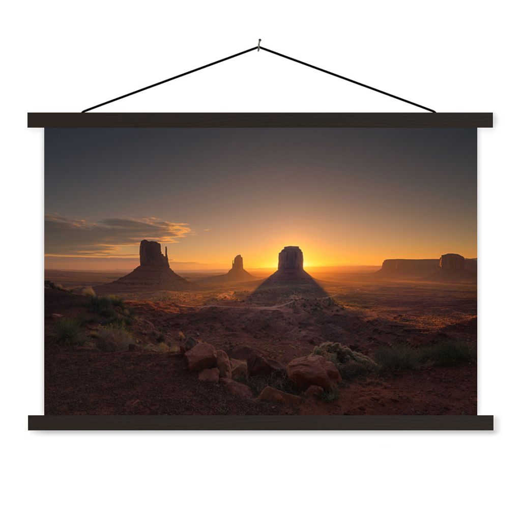MuchoWow Textilposter Sonnenuntergang im Monument Valley in den USA 120x80 cm mit schwarzem Rahmen - Wanddeko