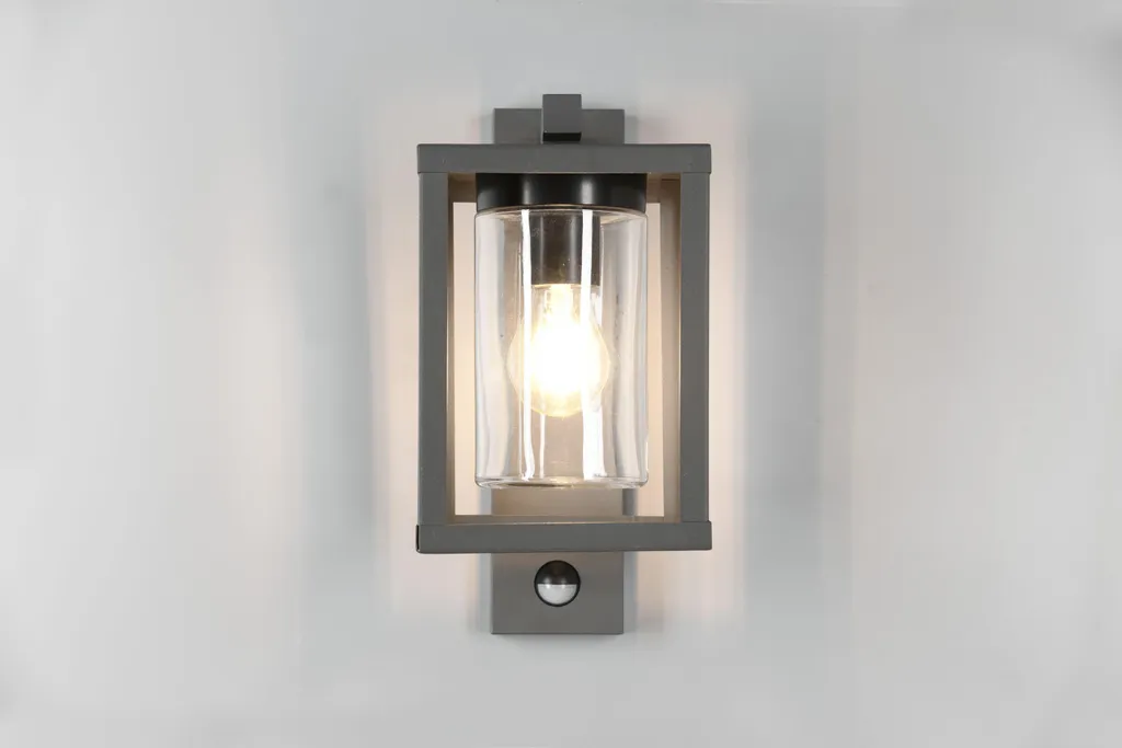 Applique extérieure LUNGA Trio anthracite pour éclairer entrée et balcon - 14