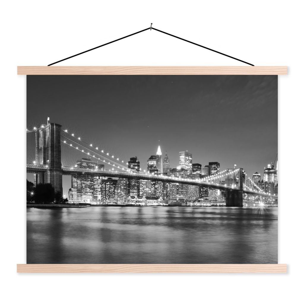 MuchoWow Textilposter New York - Brücke - Brooklyn - Schwarz und weiß - Architektur 120x90 cm mit holzfarbenen Rahmen - Magnetisch