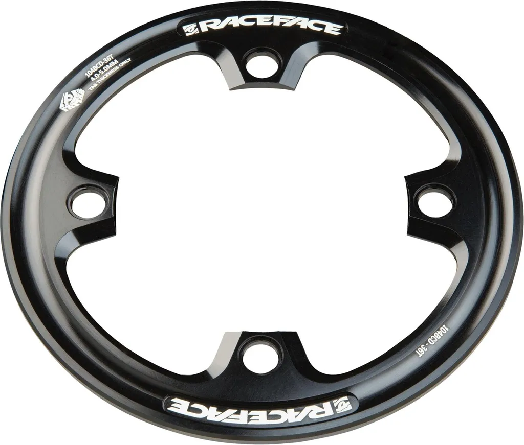Évitez la casse avec le protège-culasse Race Face 104 BCD 32 dents