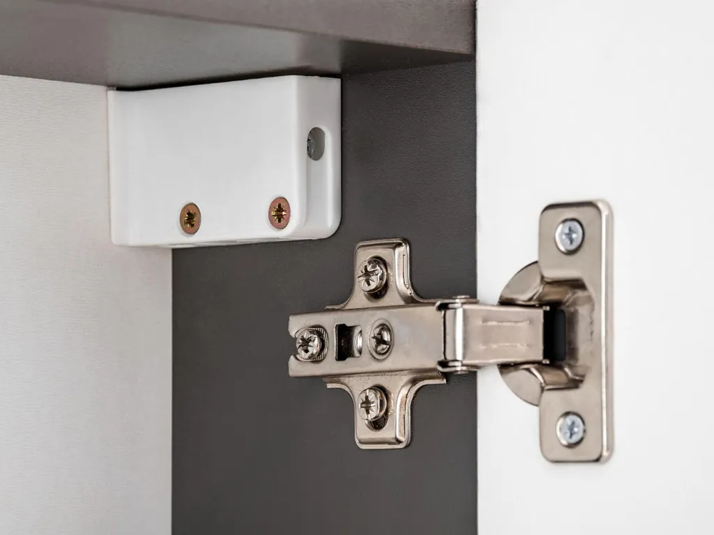 Armoire suspendue bois de salle de bain : Rangez votre pharmacie en hauteur
