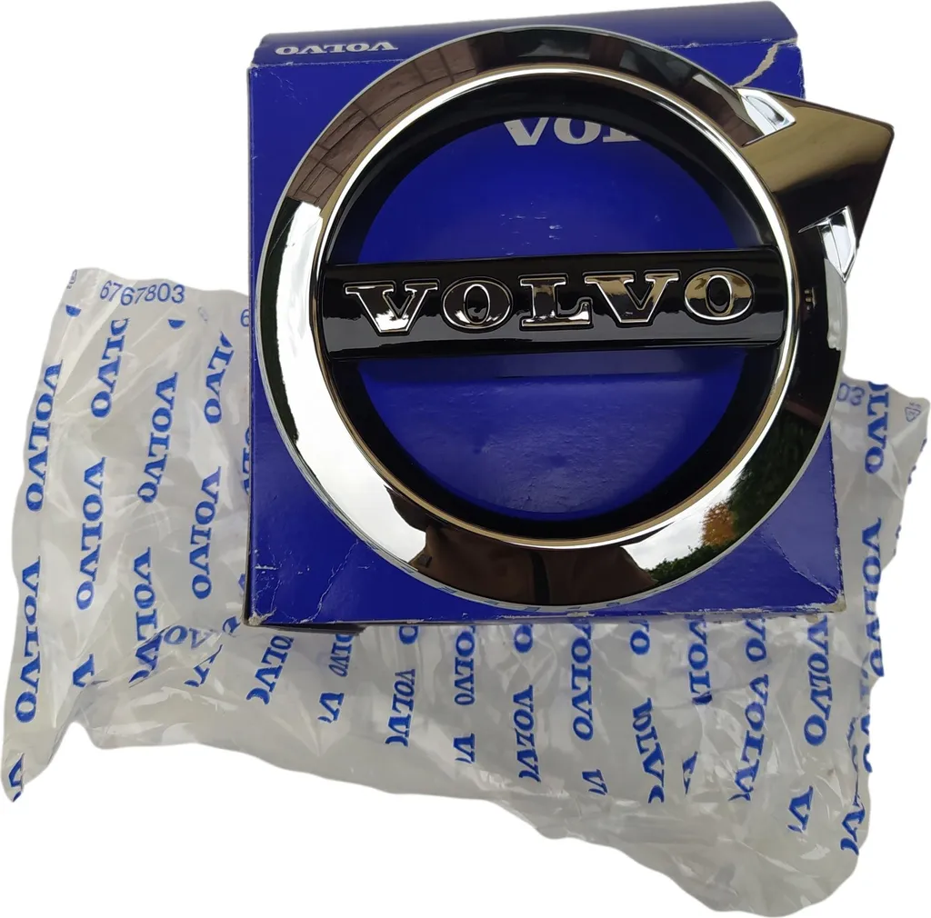 Remplacer logo calandre Volvo S60 III V60 II avec référence 31383645