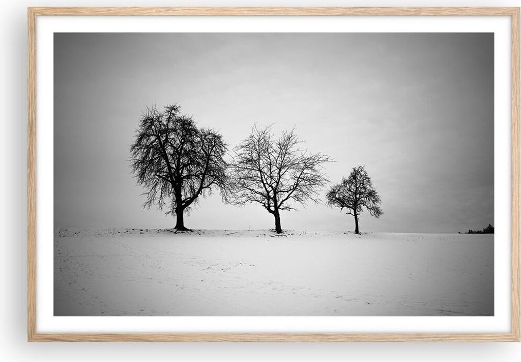 Gerahmtes Poster - Rahmen in heller Eiche - Winter Bäume Schnee - 91,5x61 cm - Wand Bild - Wanddeko - Wandbilder - Kunstposter - Wandposter - Bild...