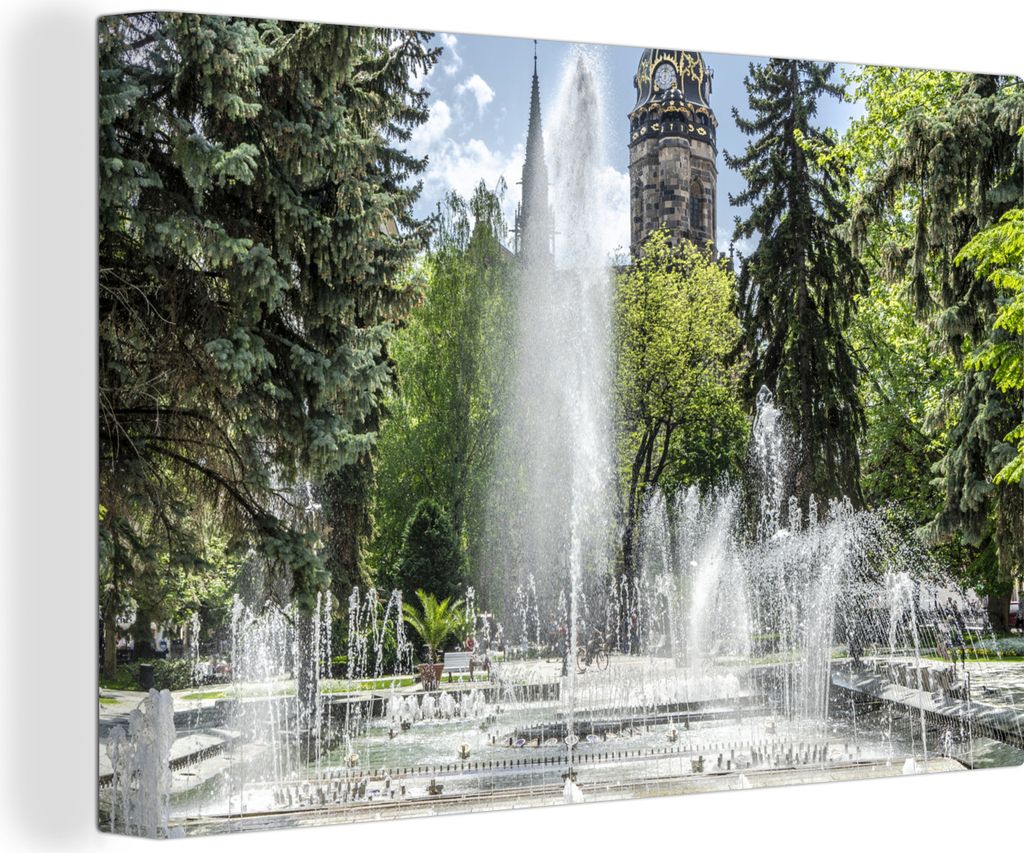 OneMillionCanvasses - Leinwandbilder - 140x90 cm, Springbrunnen in Kosice, Slowakei, Wandbilder Kunstdruck Wanddekoration