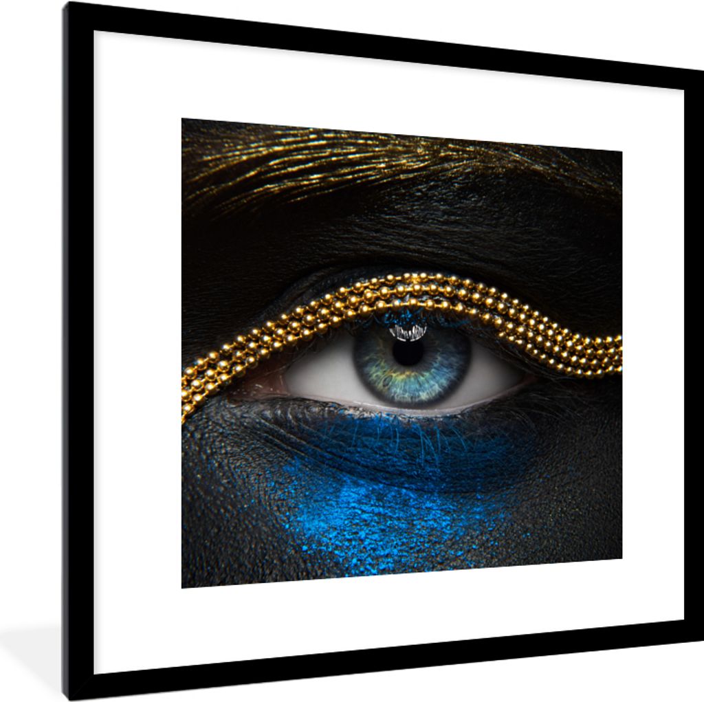 MuchoWow Gerahmtes Poster Frau - Augen - Make-up - Luxus - Gold 40x40 cm - Poster mit Schwarzem Bilderrahmen Wandposter Rahmen Foto Bilder - Post...