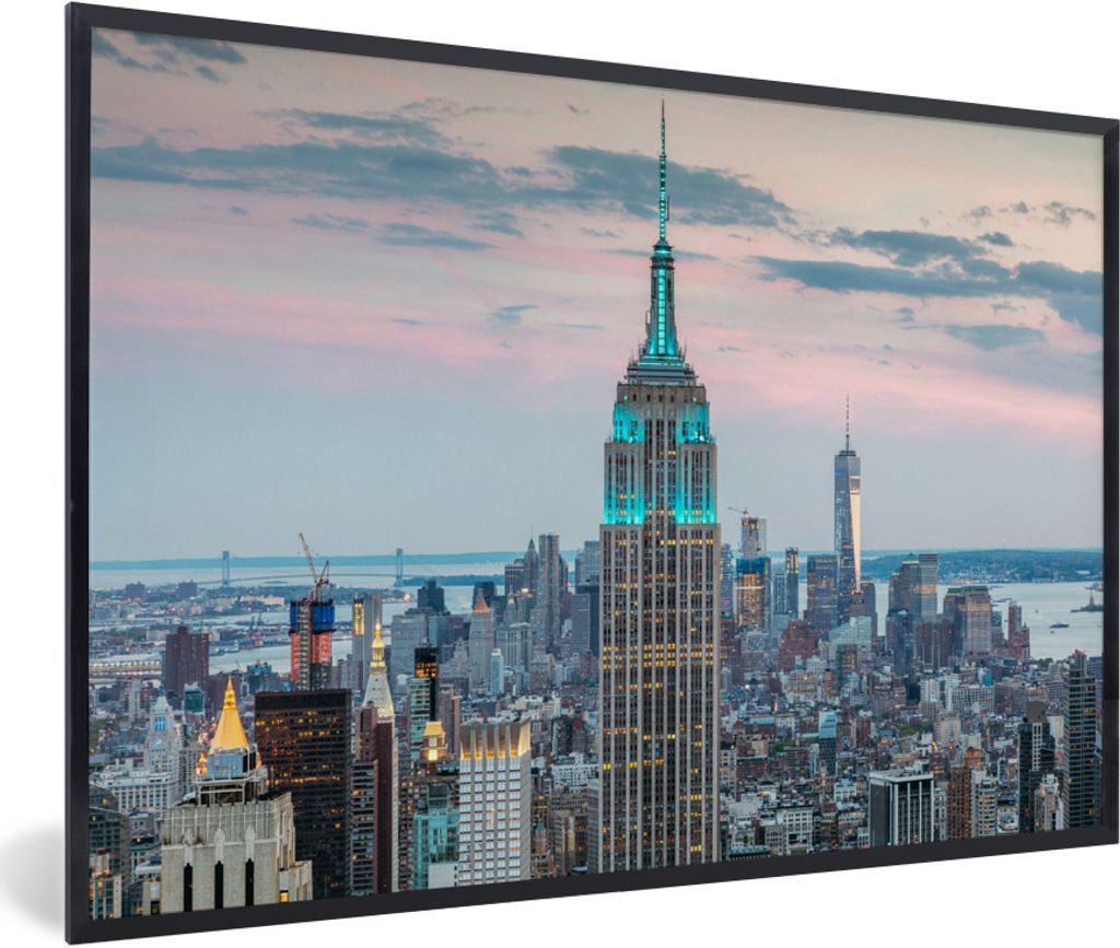 MuchoWow Gerahmtes Poster Das beleuchtete Empire State Building in New York 30x20 cm - Poster mit Schwarzem Bilderrahmen Wandposter Rahmen Foto B...