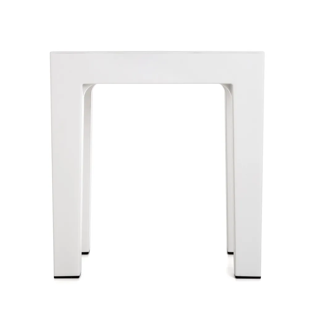 Tabouret bas blanc Lombok pour optimiser les petits espaces