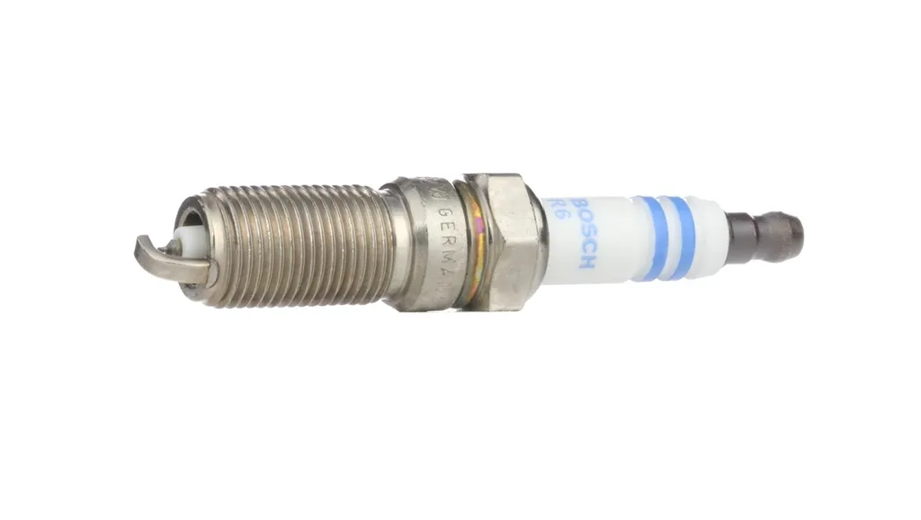 Sostituzione Candele Bosch 0242230508: Risolvi i Problemi di Accensione