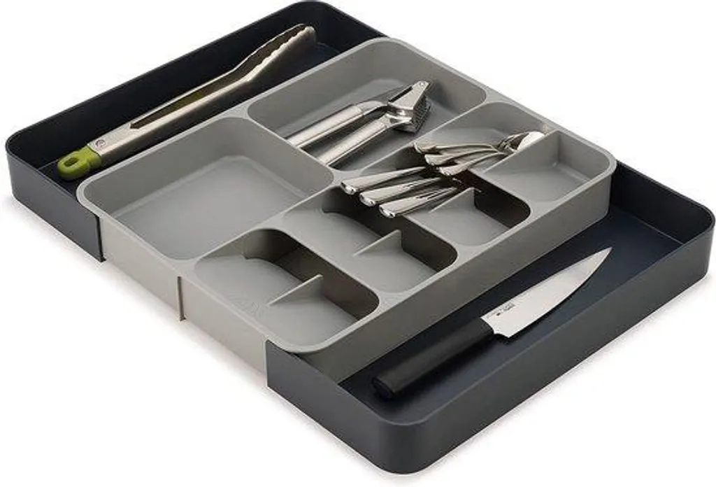 Organisateur d'armoire fermé gris avec compartiments de rangement