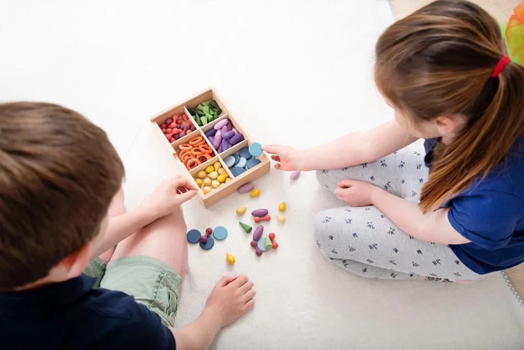 Apprendre à compter sans écran avec le Set de tri en bois TickiT