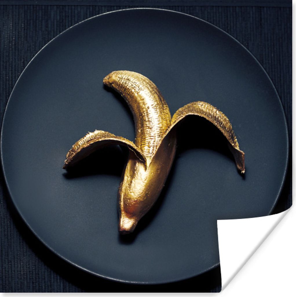 MuchoWow Poster Goldene Banane auf dunklem Hintergrund 30x30 cm - Wandposter - Printing