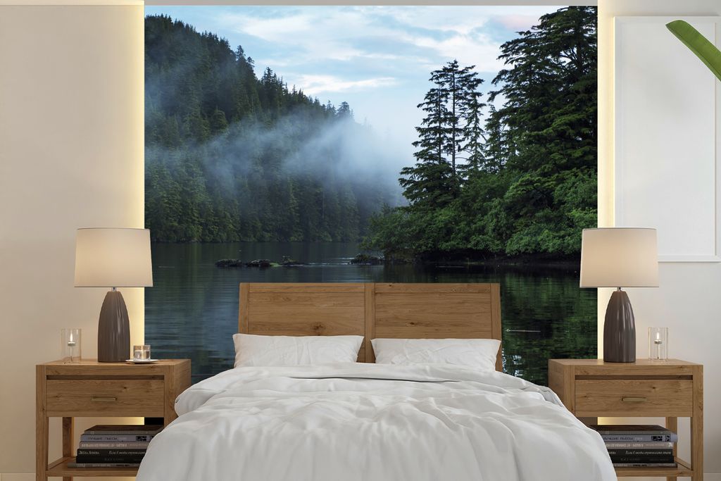 MuchoWow Fototapete für Wohnzimmer oder Schlafzimmer Wandtapete Vinyl Motivtapete Nebel über dem See im Haida Gwaii Archipel in Kanada - 260x26...