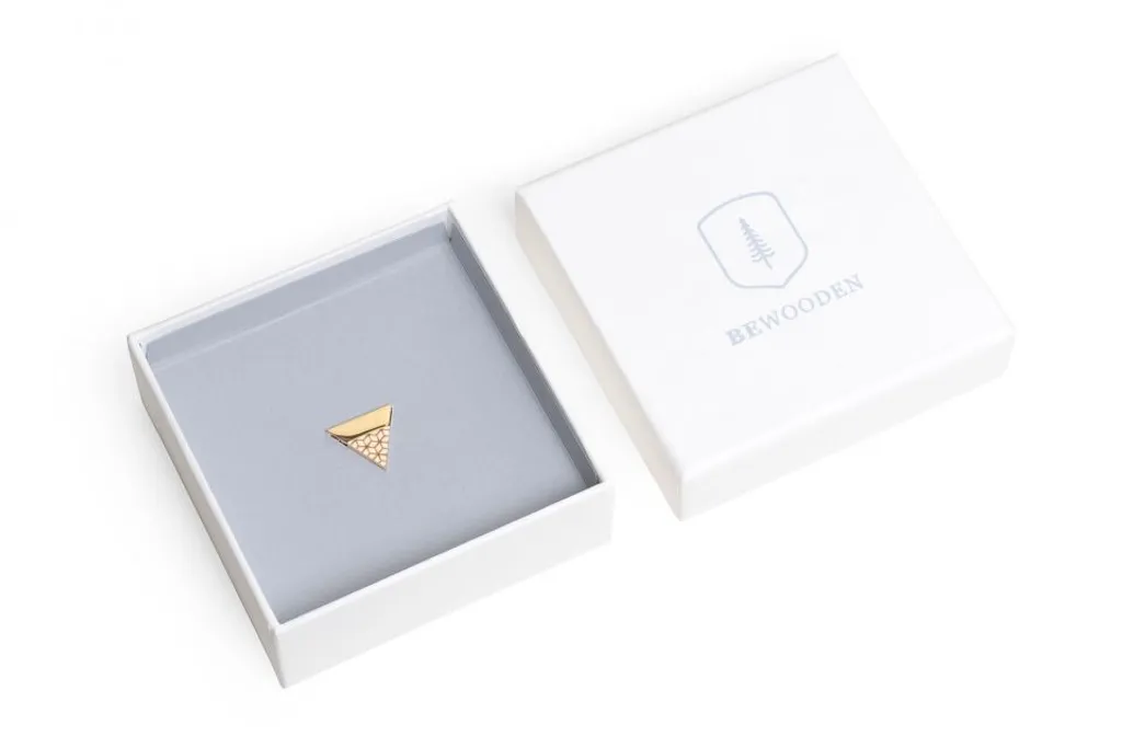 Collana Virie Triangolo BeWooden: Gioiello Geometrico Minimalista - 4