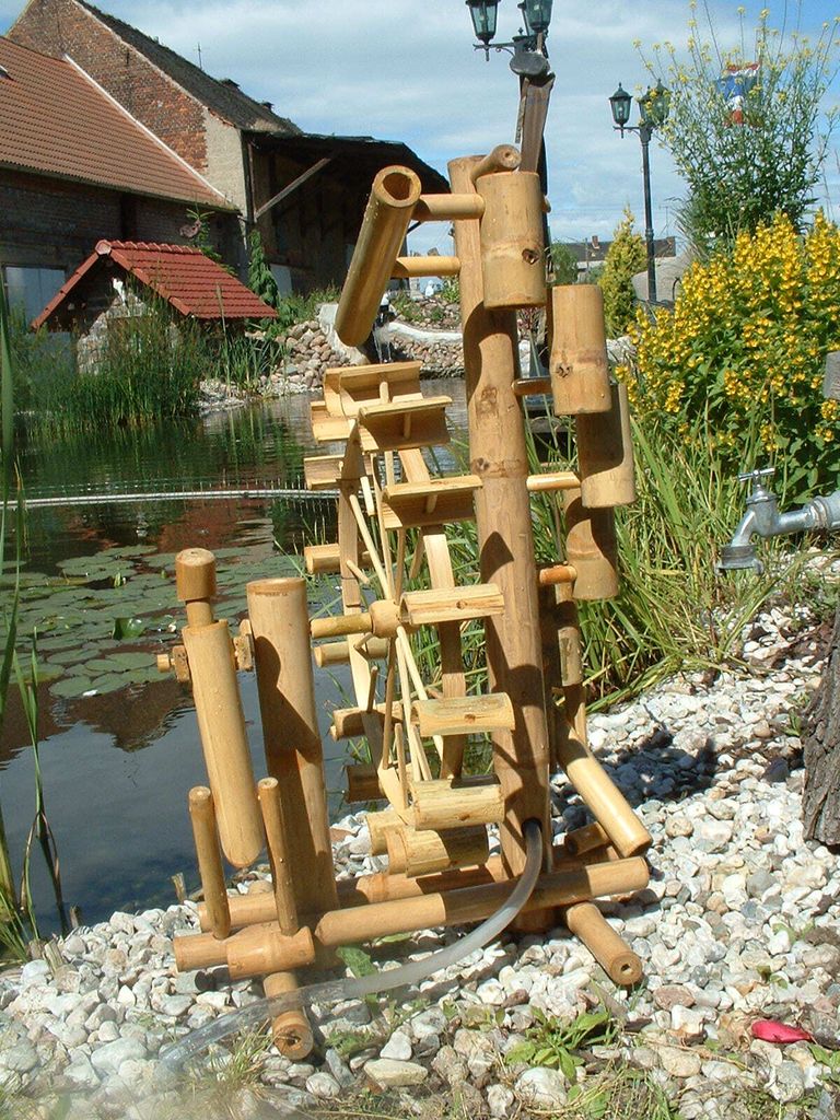Bambus Wasserspiel Terrasse