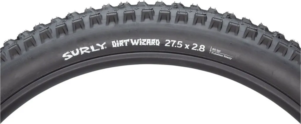 Pneu VTT Plus Surly Dirt Wizard 27.5 pouces - Gomme Tendre et Grip 2.80