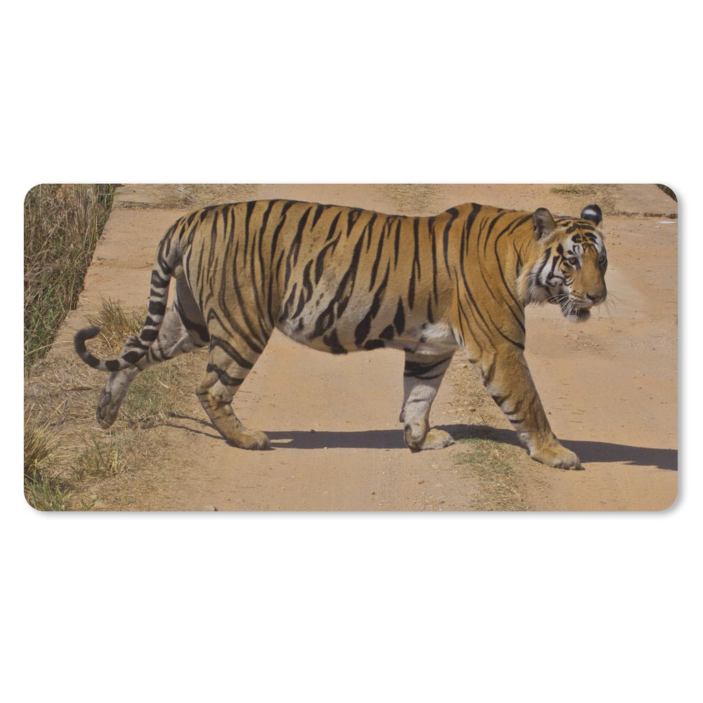 MuchoWow Schreibtischunterlage Tiger - Auswärts - Laufen 80x40 cm - XXL Mauspad - Gaming Mauspad