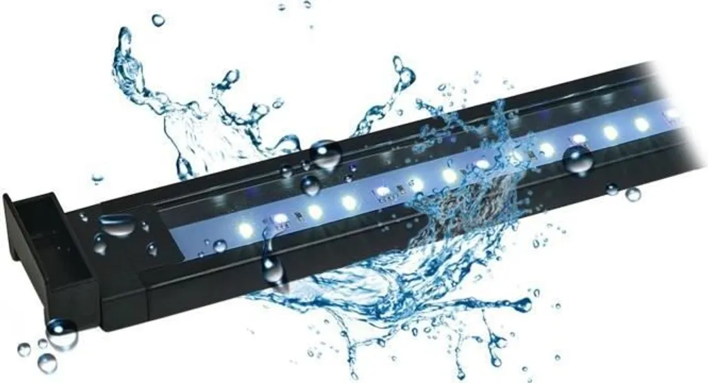 Fluval AquaSky LED 2.0 Bluetooth 38-61cm : Éclairage pour aquarium
