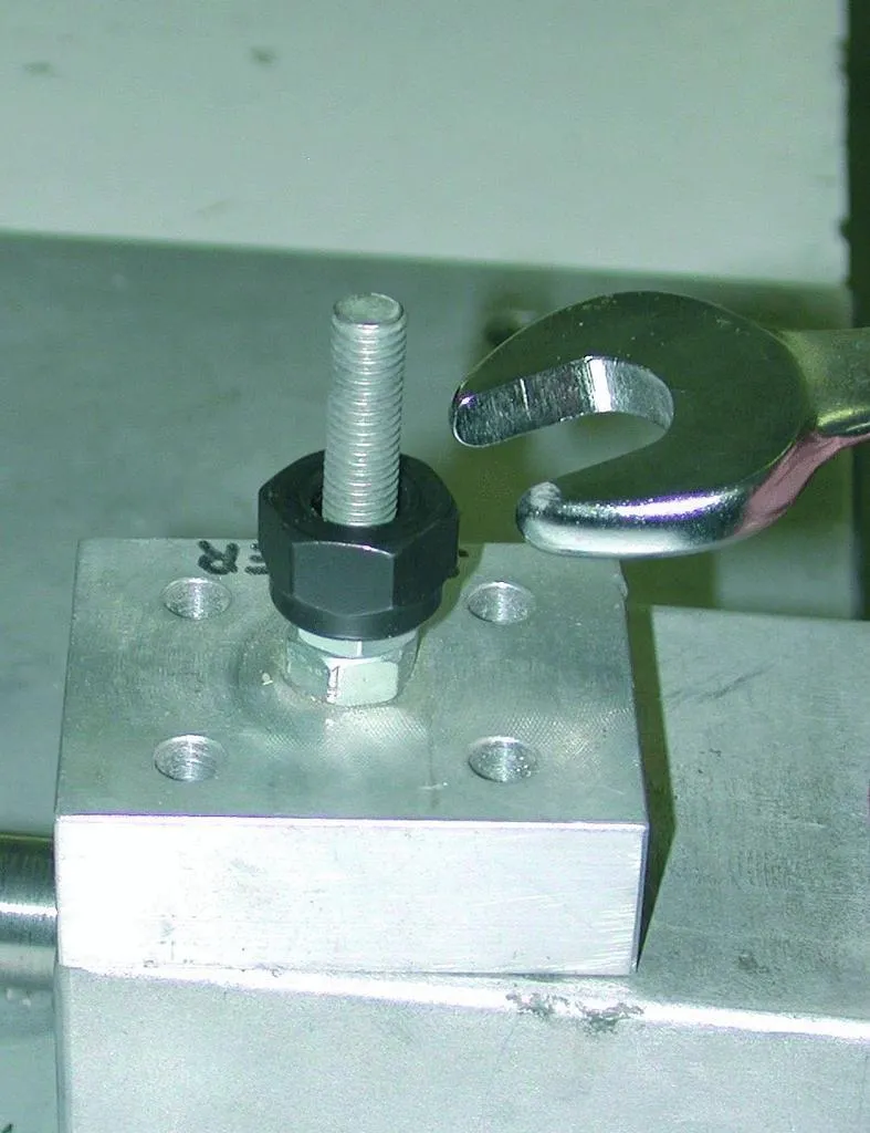 Coffret d'écrous à encastrer profilés en spirale KS TOOLS 10 pcs