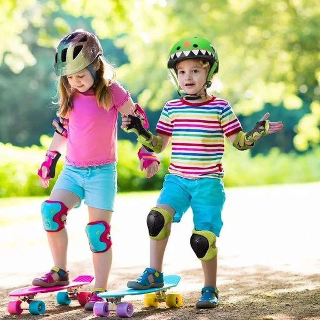 Équipement de protection enfant : coudières et genouillères pour le roller