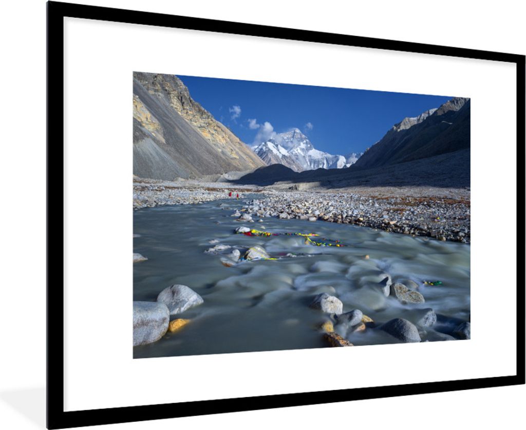 MuchoWow Gerahmtes Poster Wasser zwischen den Bergen des Mount Everest in Tibet 90x60 cm - Poster mit Schwarzem Bilderrahmen Wandposter Rahmen Fo...