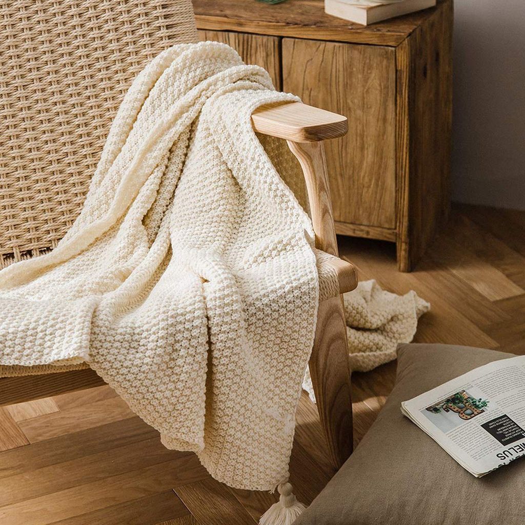 Ergocar Boho Kuscheldecke Mit Quasten – Weiche Wohndecke Aus Jacquard-Stoff