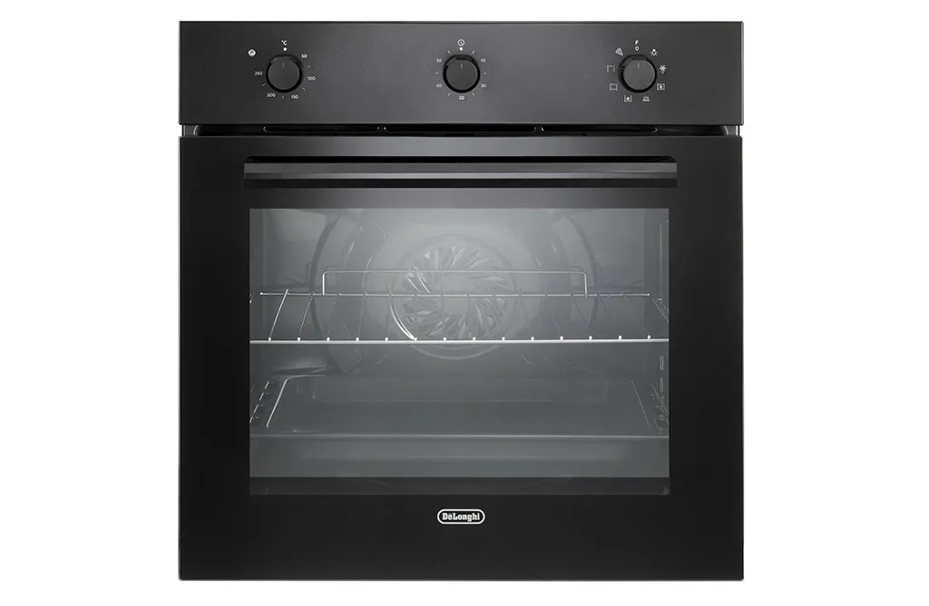 Four De'Longhi FLM 6L N 65L Noir : Performance A et Design Multifonction