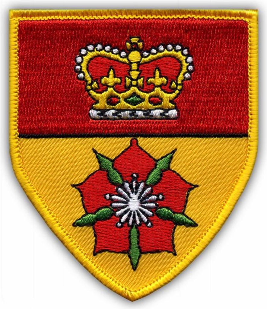 Patchion Coat of arms Hampshire - shield - Magnetic Backing - Embroidered Patch/Badge/Emblem