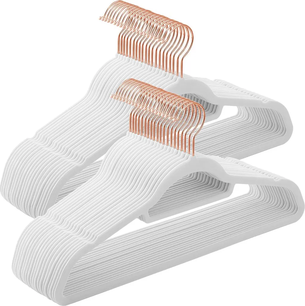 Stock 50 Grucce Velluto Bianco | Prezzo Outlet per il tuo Guardaroba