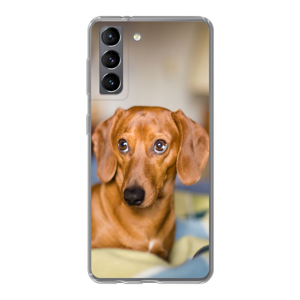 MuchoWow Handyhülle Schutzhülle Hülle für Samsung Galaxy S21 Dackel liegend auf einem Bett Silikon Softcase Handy Hülle - Softcase