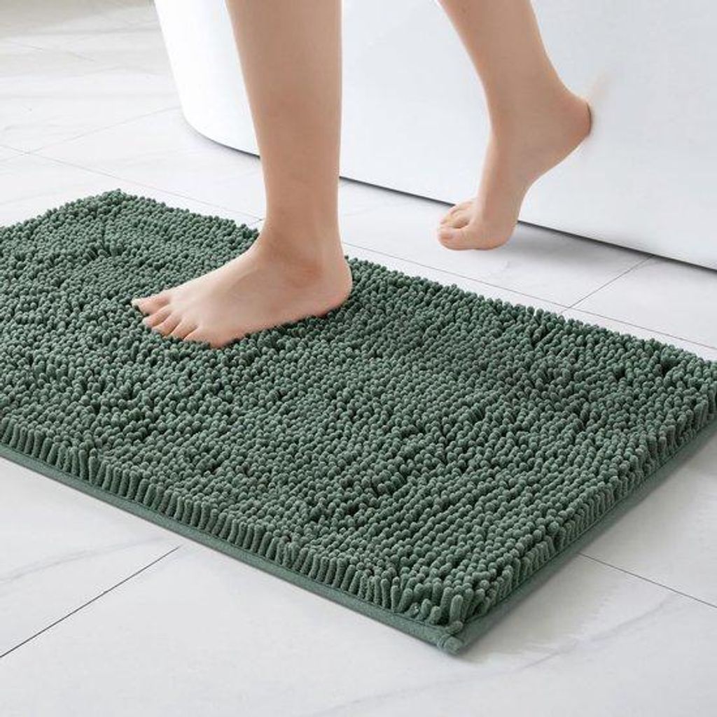 Unyqoos Chenille-Badematte 40 x 60 cm rutschfest und saugfähig in Matcha Berry für Badezimmerkomfort