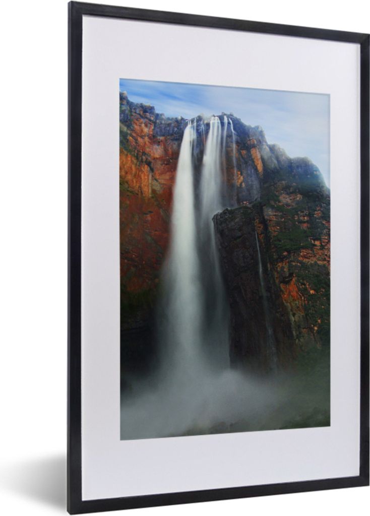 MuchoWow MuchoWow Gerahmtes Poster Höchster Wasserfall der Welt im Canaima-Nationalpark in Venezuela 40x60 cm - Poster mit zchwarzem Bilderrah...