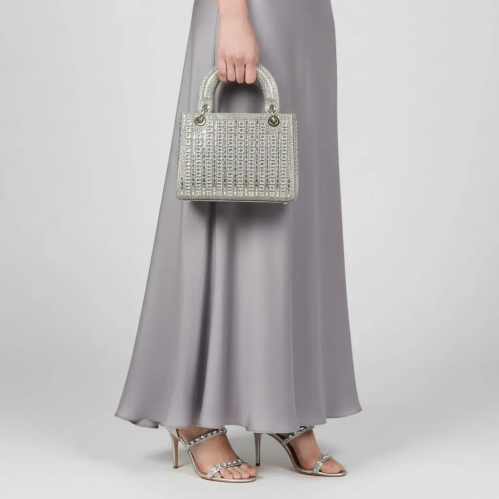 Sac de fête avec strass AMORI - Pochette de soirée chic et élégante