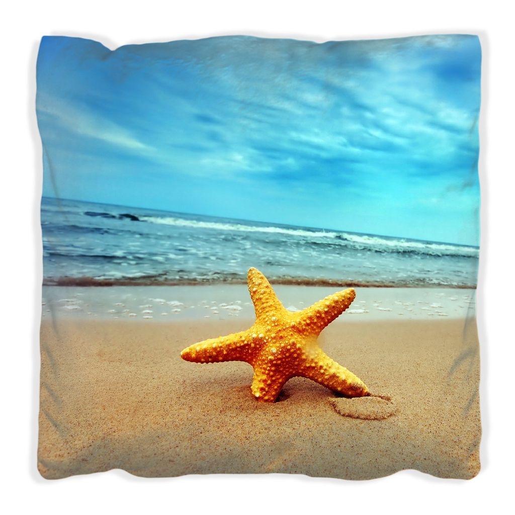 Wallario Premium Kissen, weiche Oberfläche, mit Motiv Seestern am Strand am Meer, Größe: 30 x 30 cm, mit weißer Rückseite