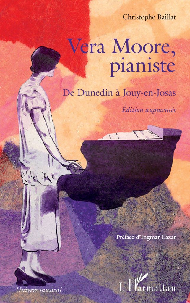 Vera Moore, Pianistin