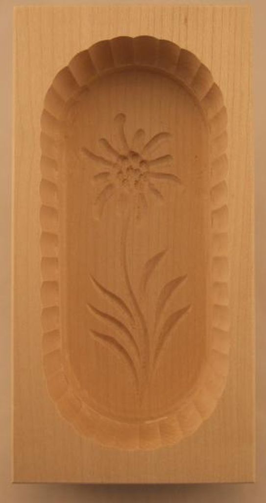 Butterform, eckig, 250 Gramm, Edelweiß aus Holz 19 cm