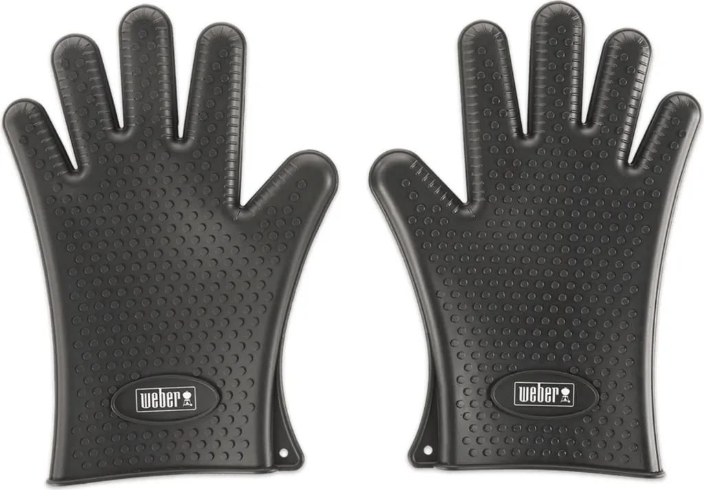Gants BBQ en silicone Weber : fini les brûlures et les mains sales au grill