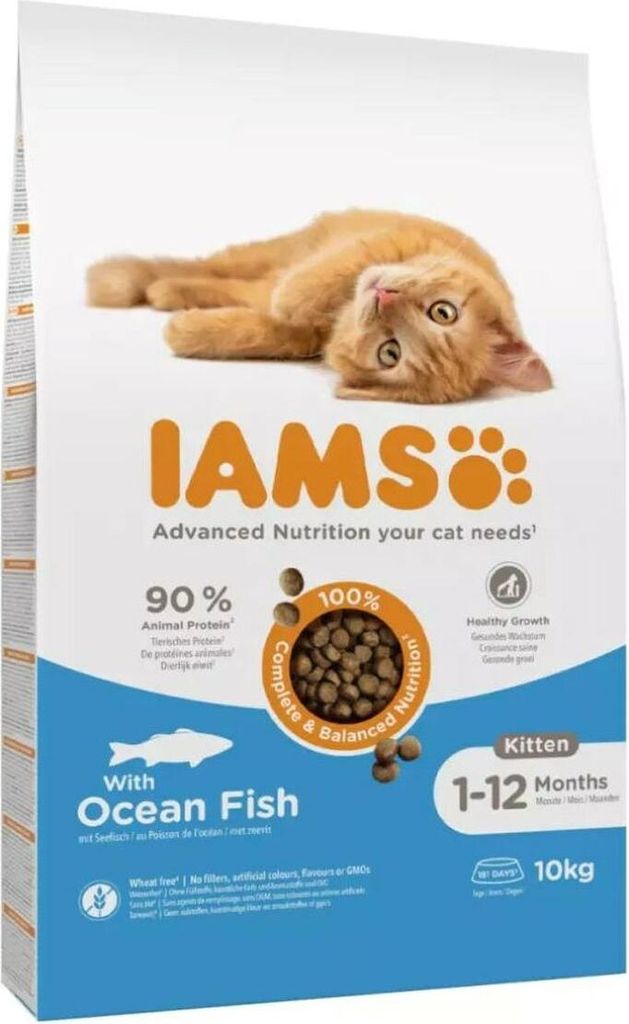 A bag of IAMS kitten food with ocean fish flavor.