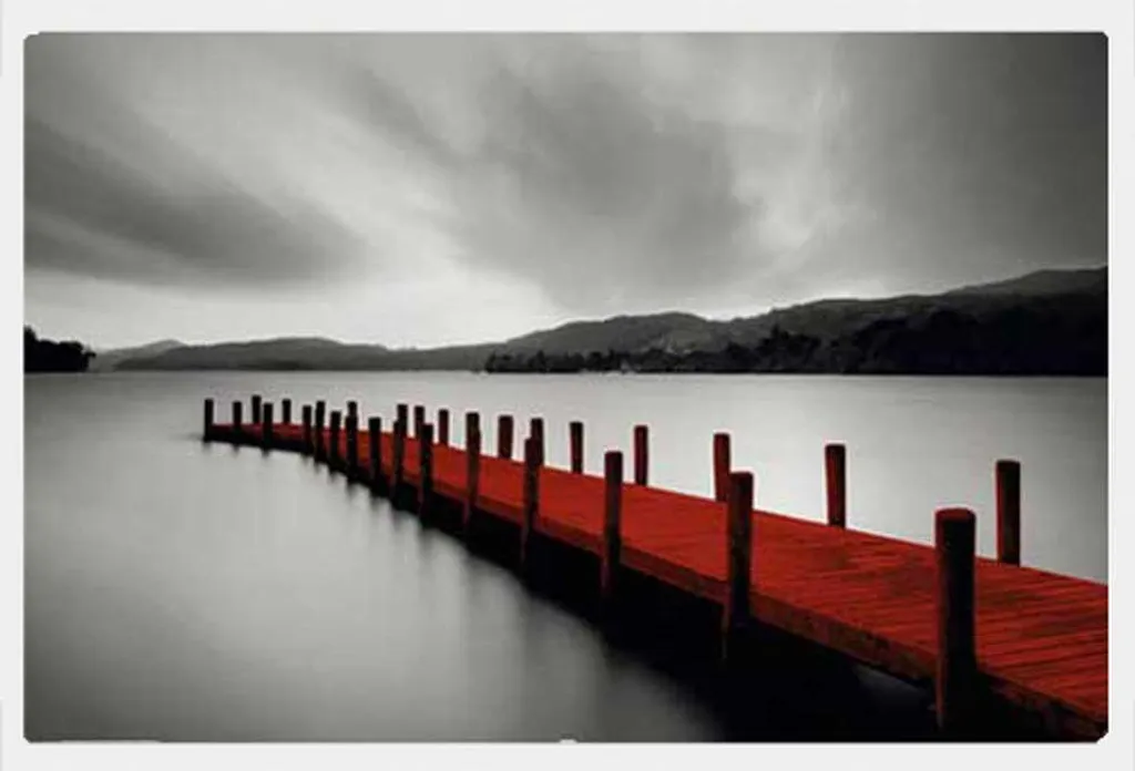 Offerta Poster Jetty Rosso + Cornice Shinsuke Bianco MDF 61x91.5 - 1